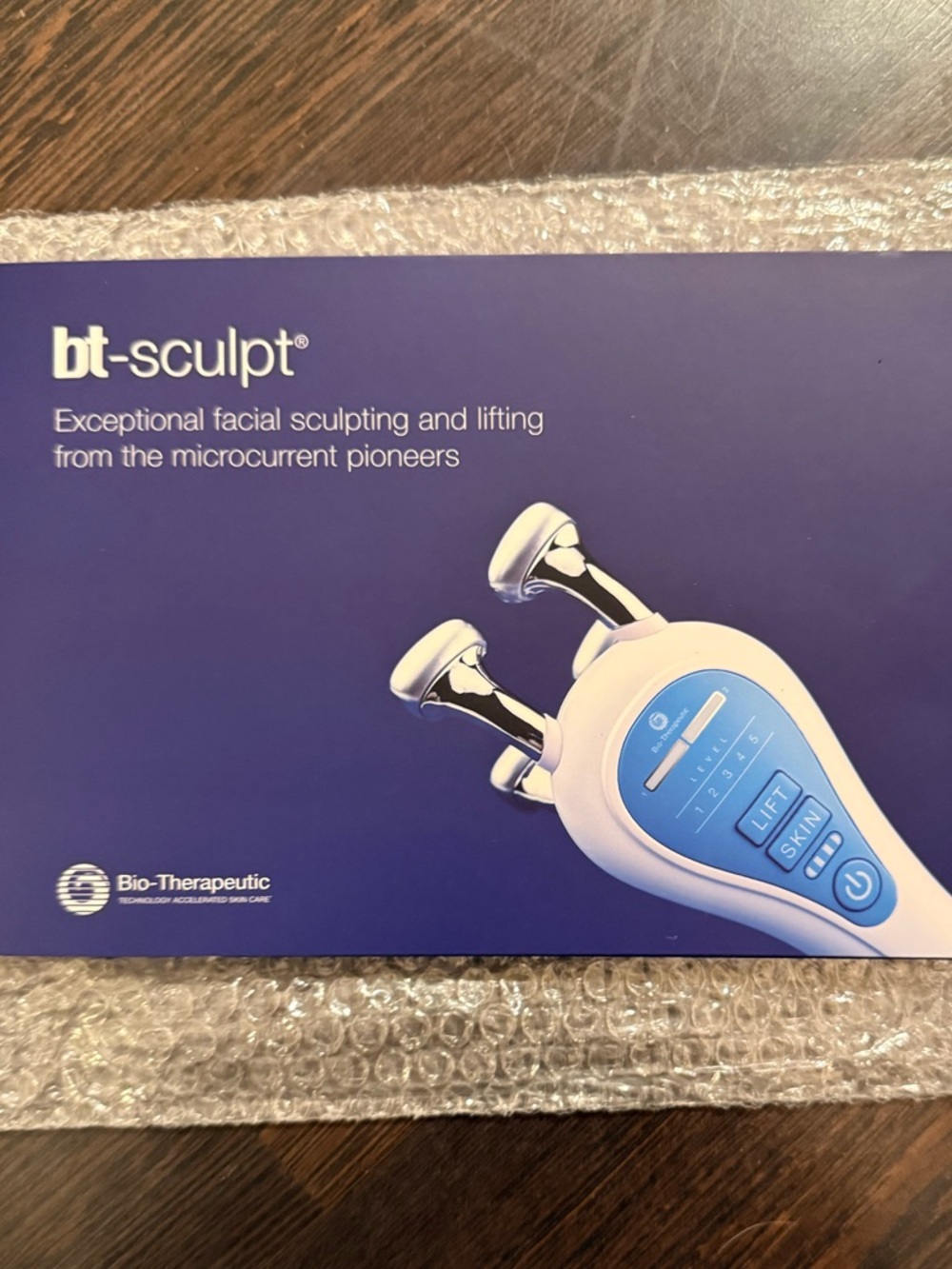 Bio-Therapeutic bt-sculpt Microcurrent Facial Toning System NEW/Open box - Picture 4 of 16